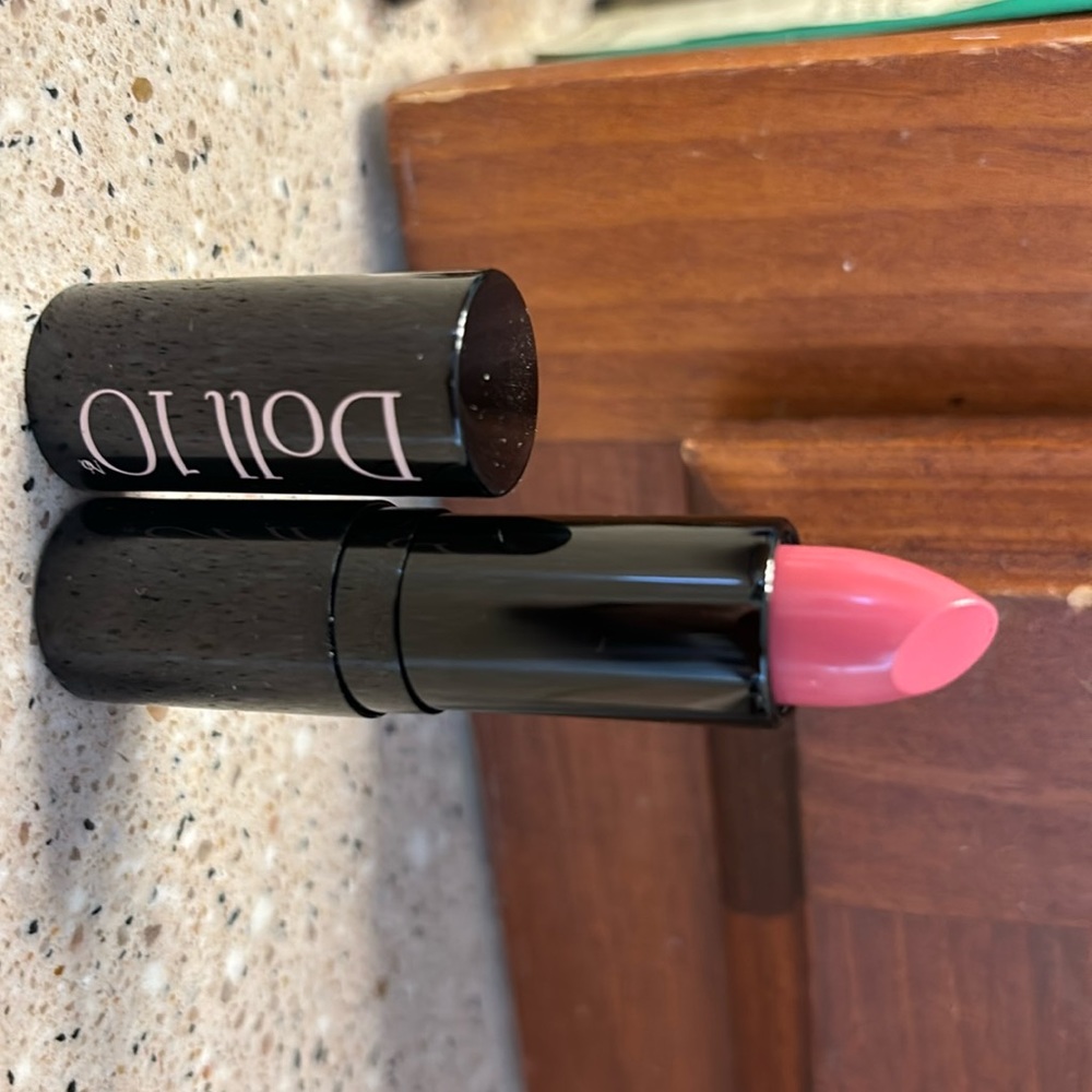 Pretty In Pink lipstick, Doll 10